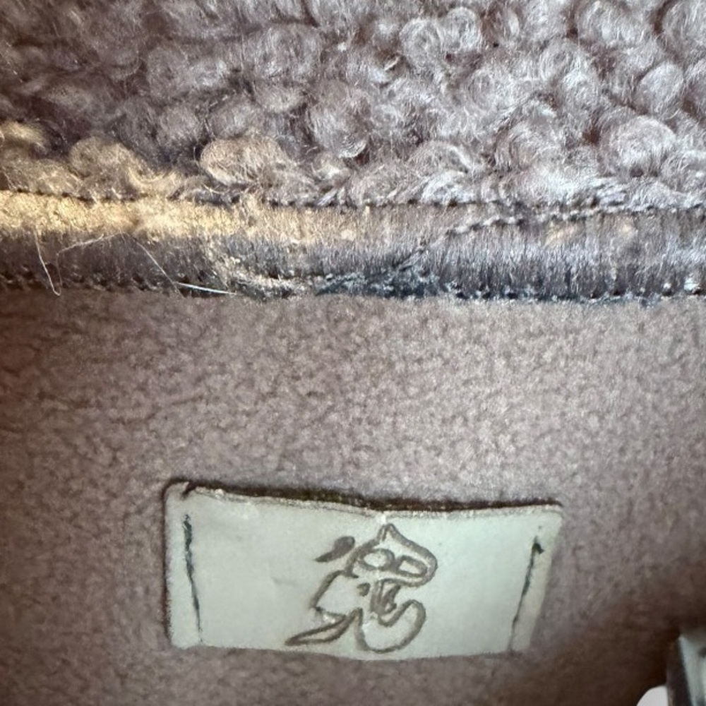 Tan and Black Sweater - Warm - Cozy - Size Large - Picture 3 of 4